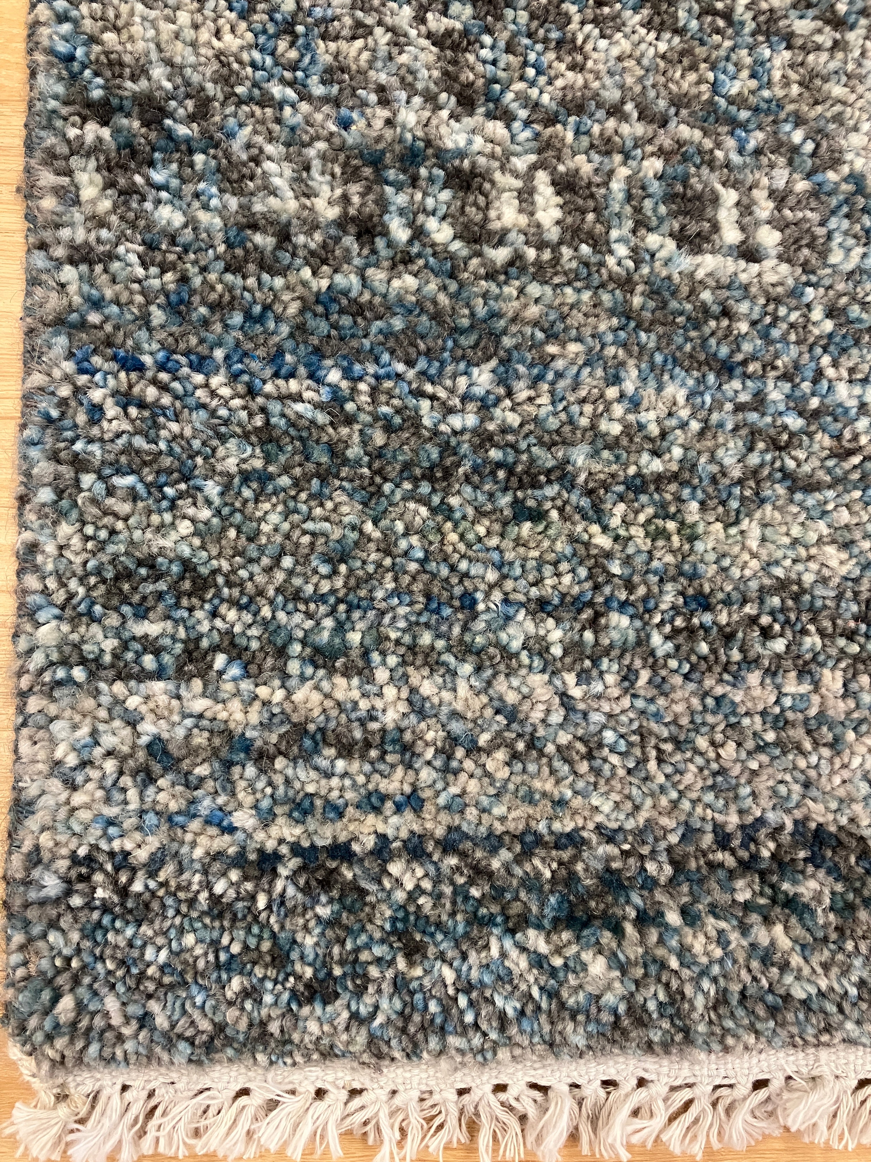 Ashton Collection - 2' 08" x 6' 00" Runner - Blue Green - Hand Knotted Modern Contemporary Wool Runner
