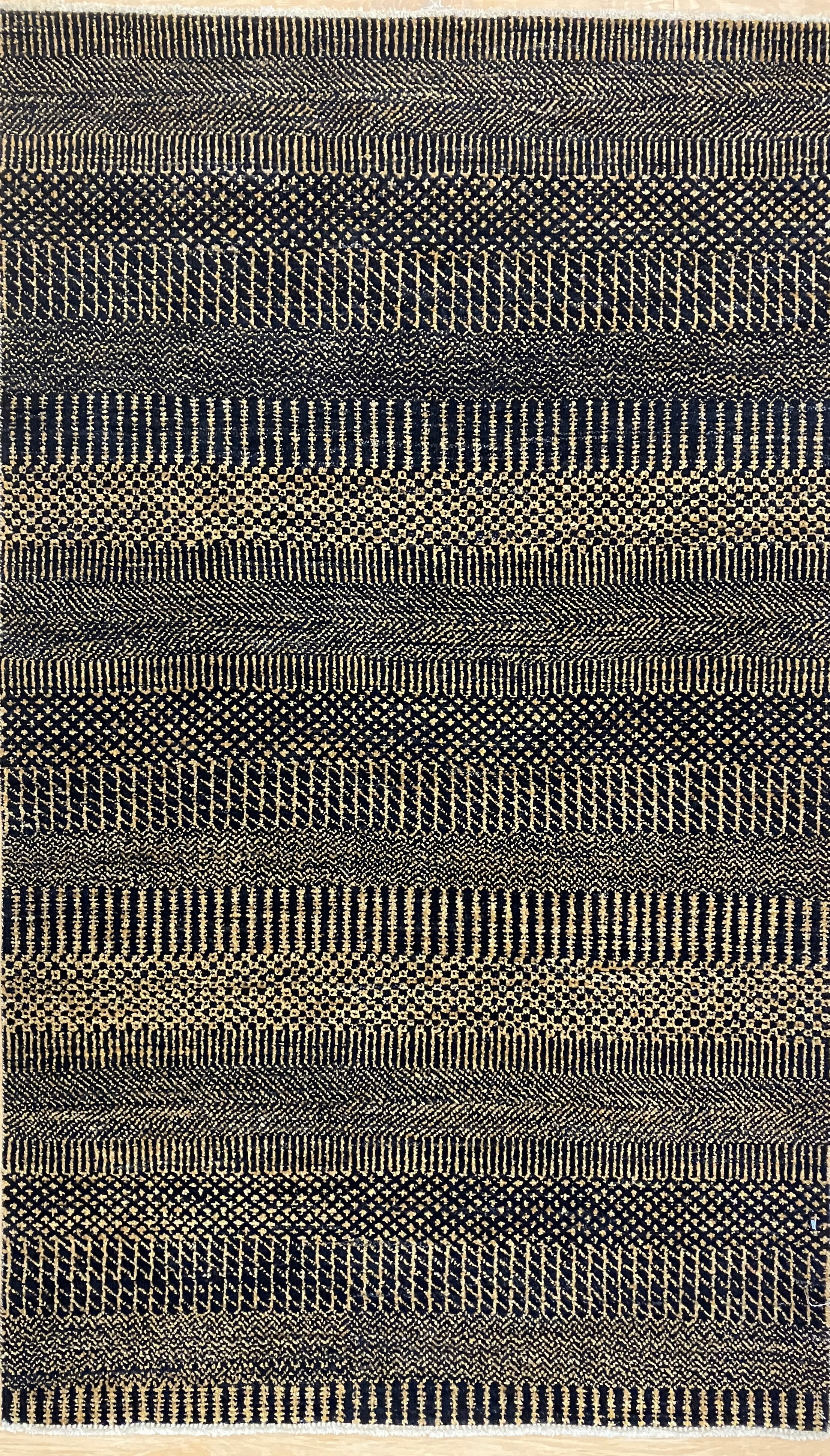 Illusion Collection - 3' x 5' Rug - Black & Camel - Hand Knotted with Hand Spun New Zealand Wool - Modern Contemporary Wool Rug