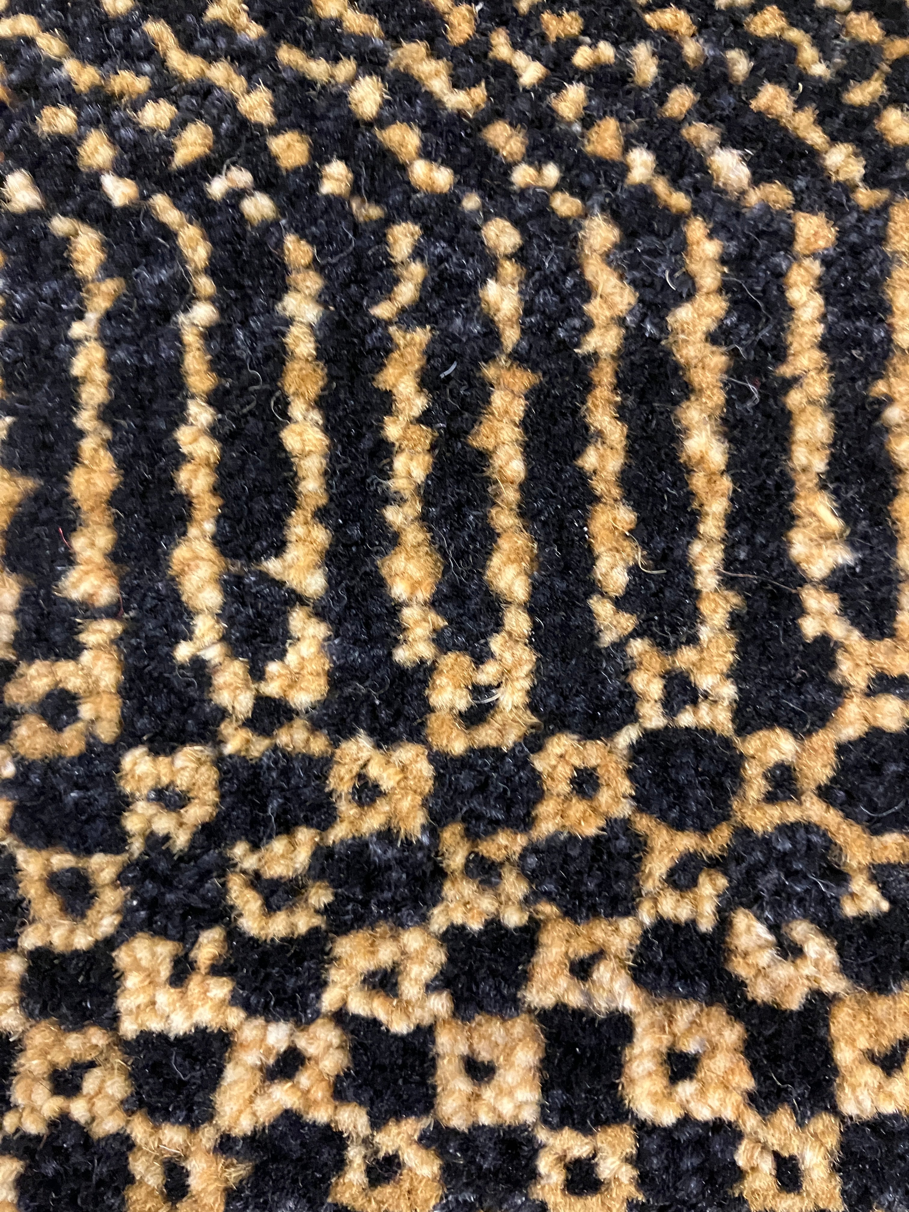 Illusion Collection - 3' x 5' Rug - Black & Camel - Hand Knotted with Hand Spun New Zealand Wool - Modern Contemporary Wool Rug