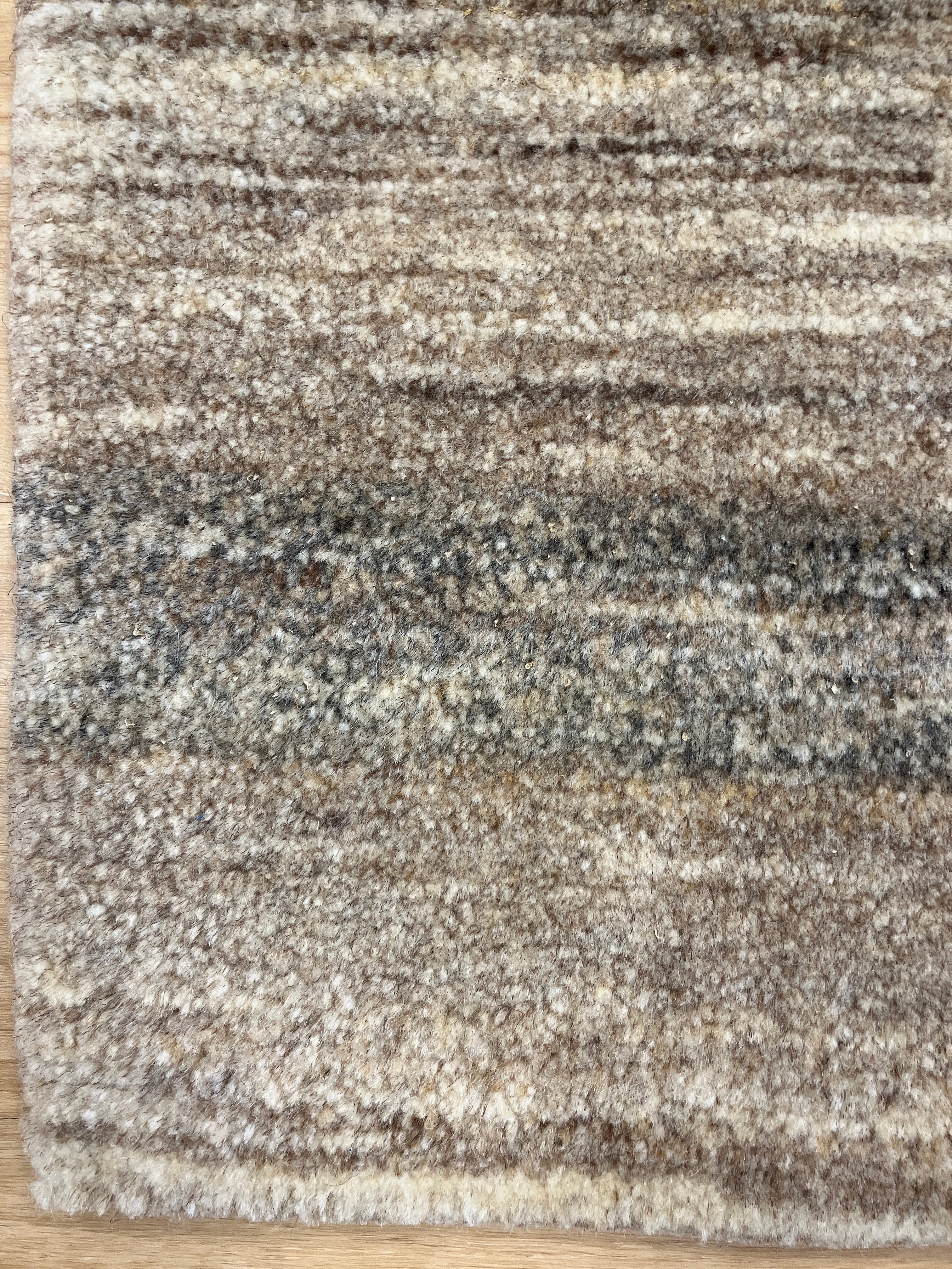 Persian Lori Gabbeh - 3' 11" x 6' 00" - Red Blue Green Multicolor - Hand Knotted Persian Wool Rug