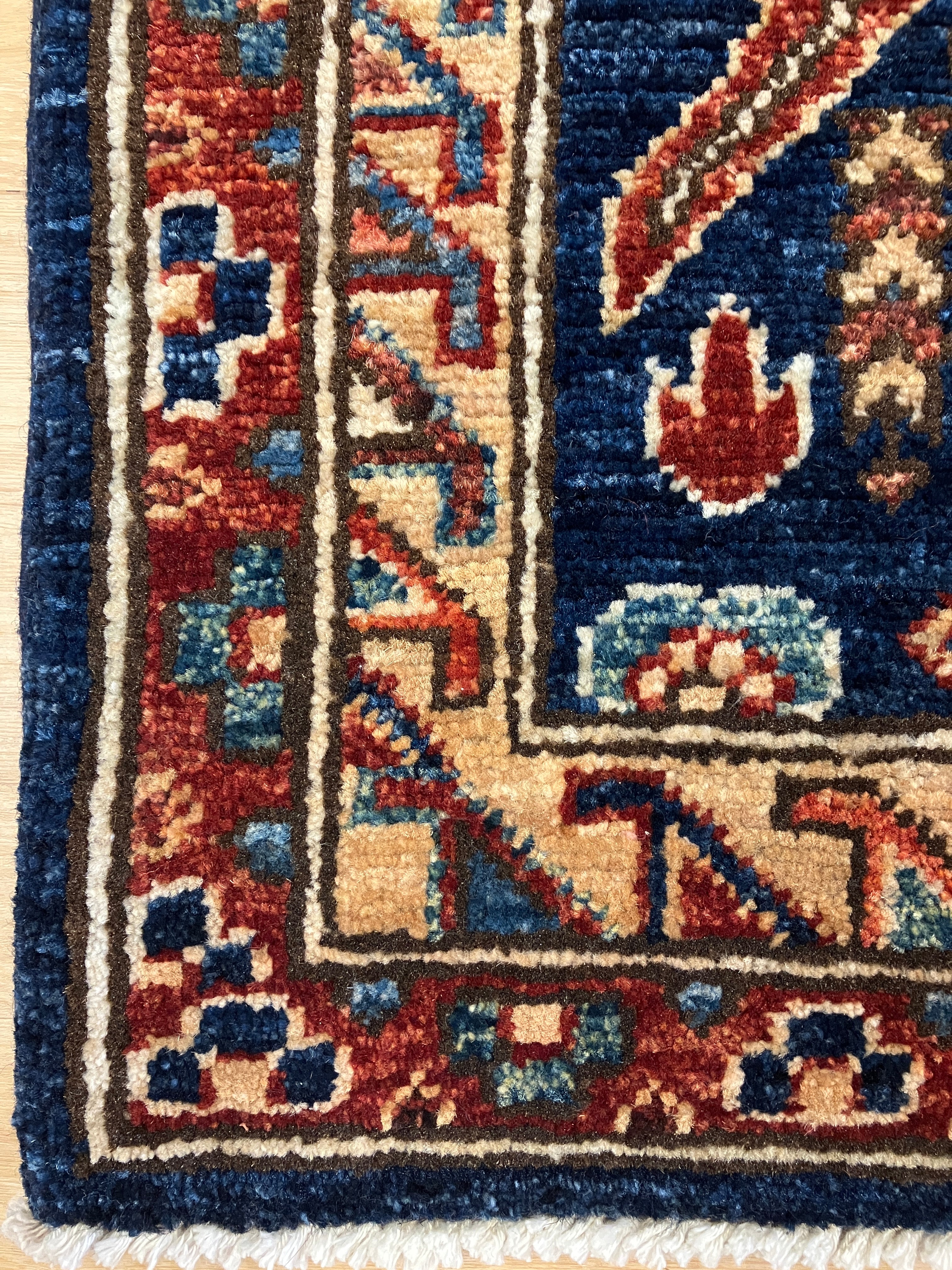 Aryana - 4' 02" x 6' 00" - Navy Blue & Rust  - Hand Knotted Aryana Rug - Traditional Classic Rug