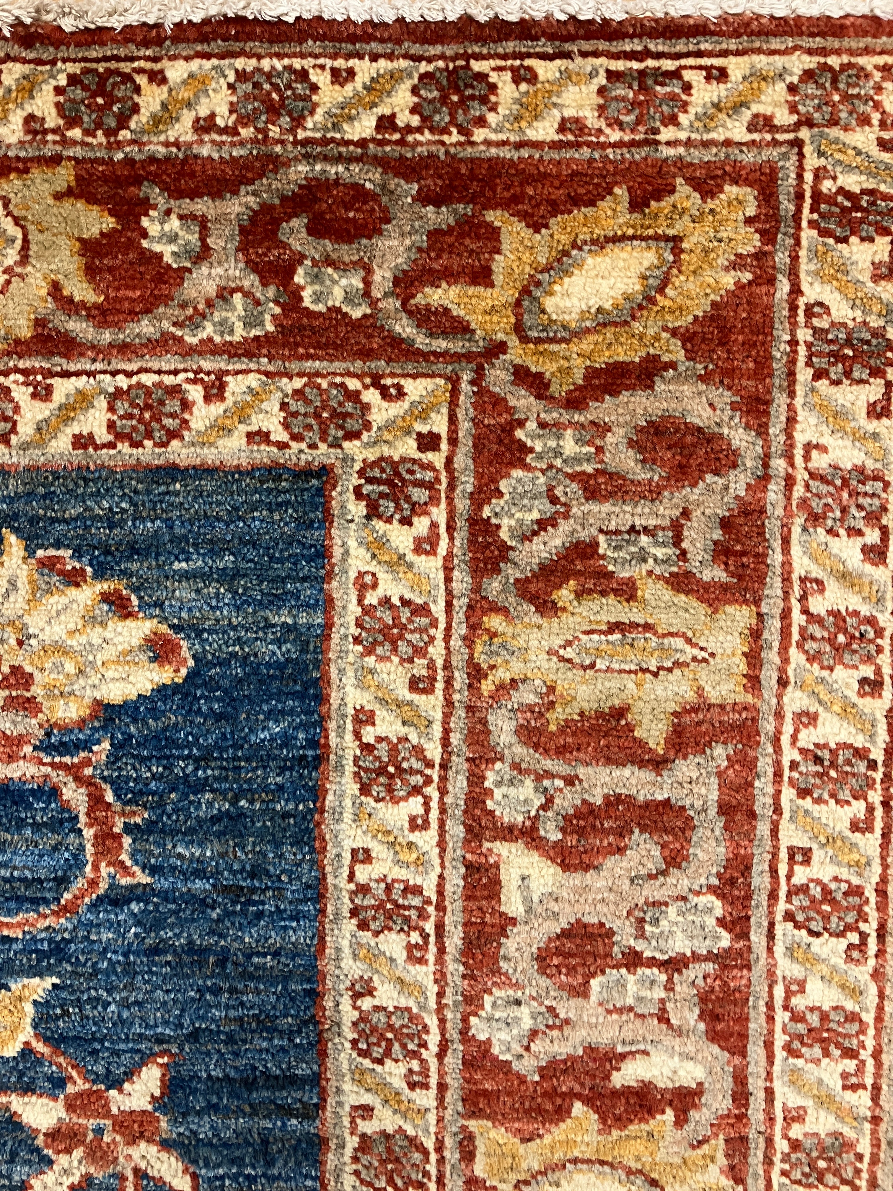Aryana - 4' 01" x 5' 03" - Blue & Rust - Hand Knotted Floral Aryana Traditional Classic Rug