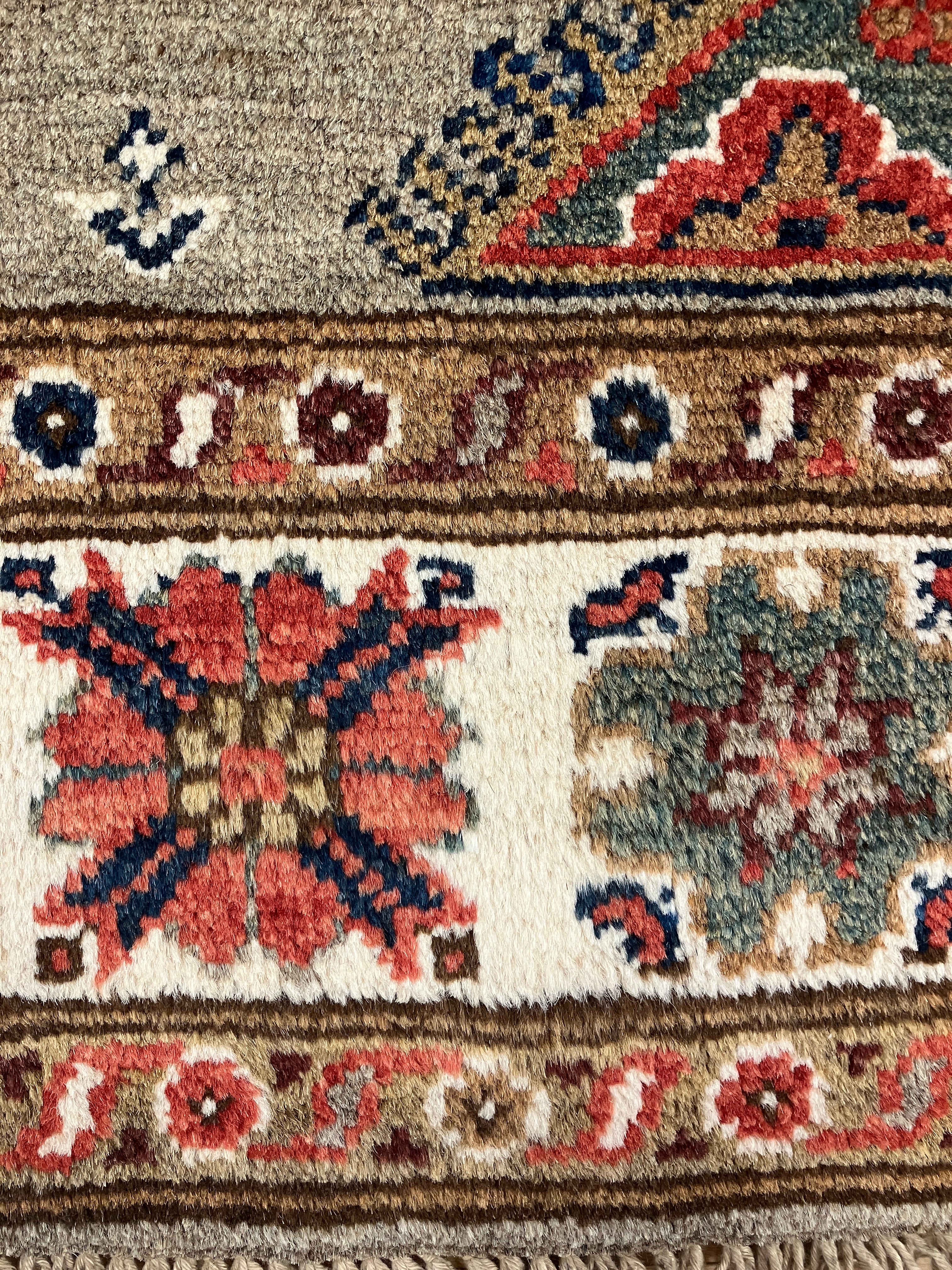 Fine Kazak - 4' 00" x 5' 09" - Grey Blue Red Ivory Brown - Hand Knotted Wool Traditional Classic Kazak Rug