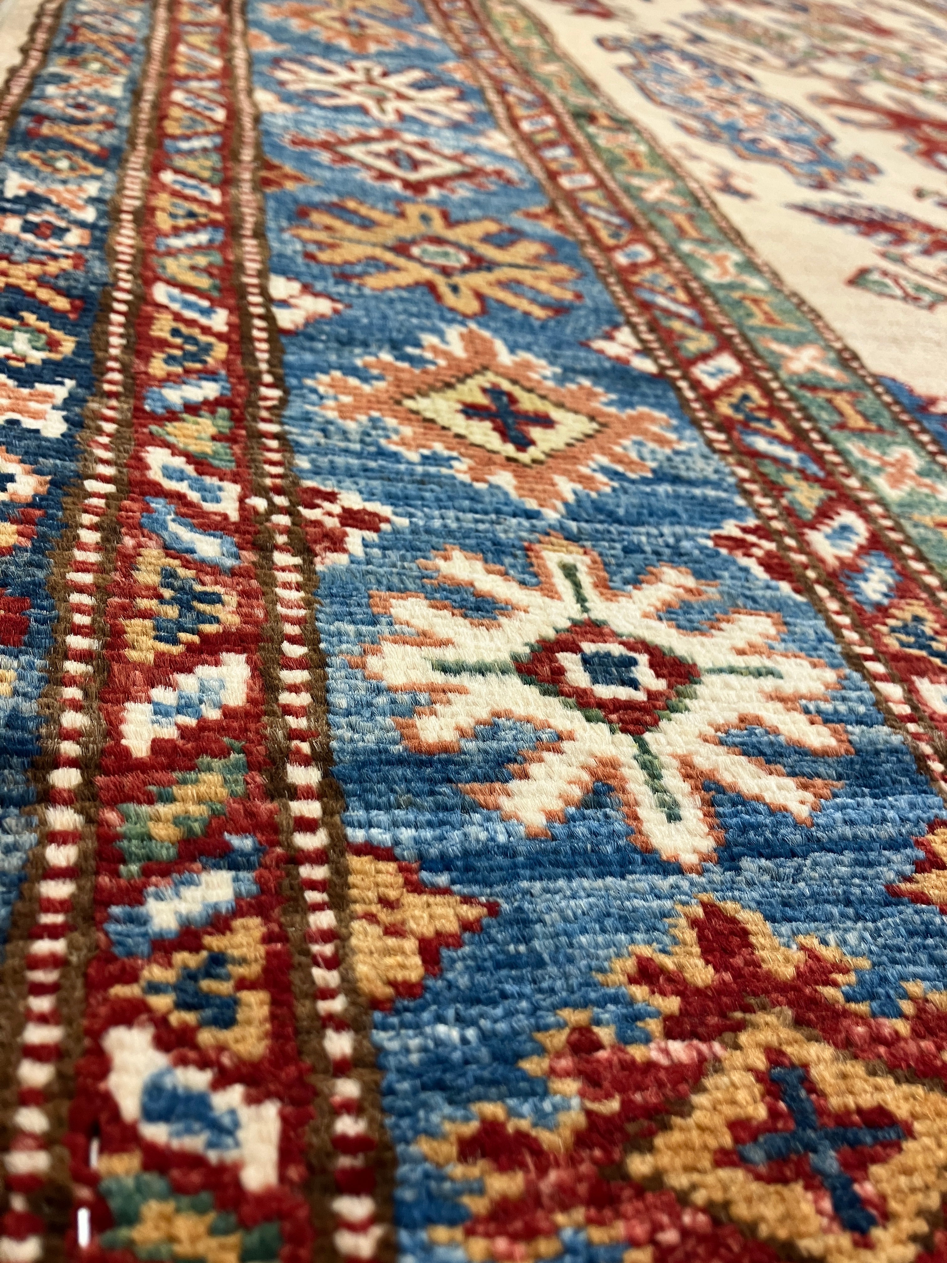Super Kazak - 4' 00" x 6' 01" - Ivory Multicolor - Hand Knotted Wool Traditional Classic Super Kazak Rug
