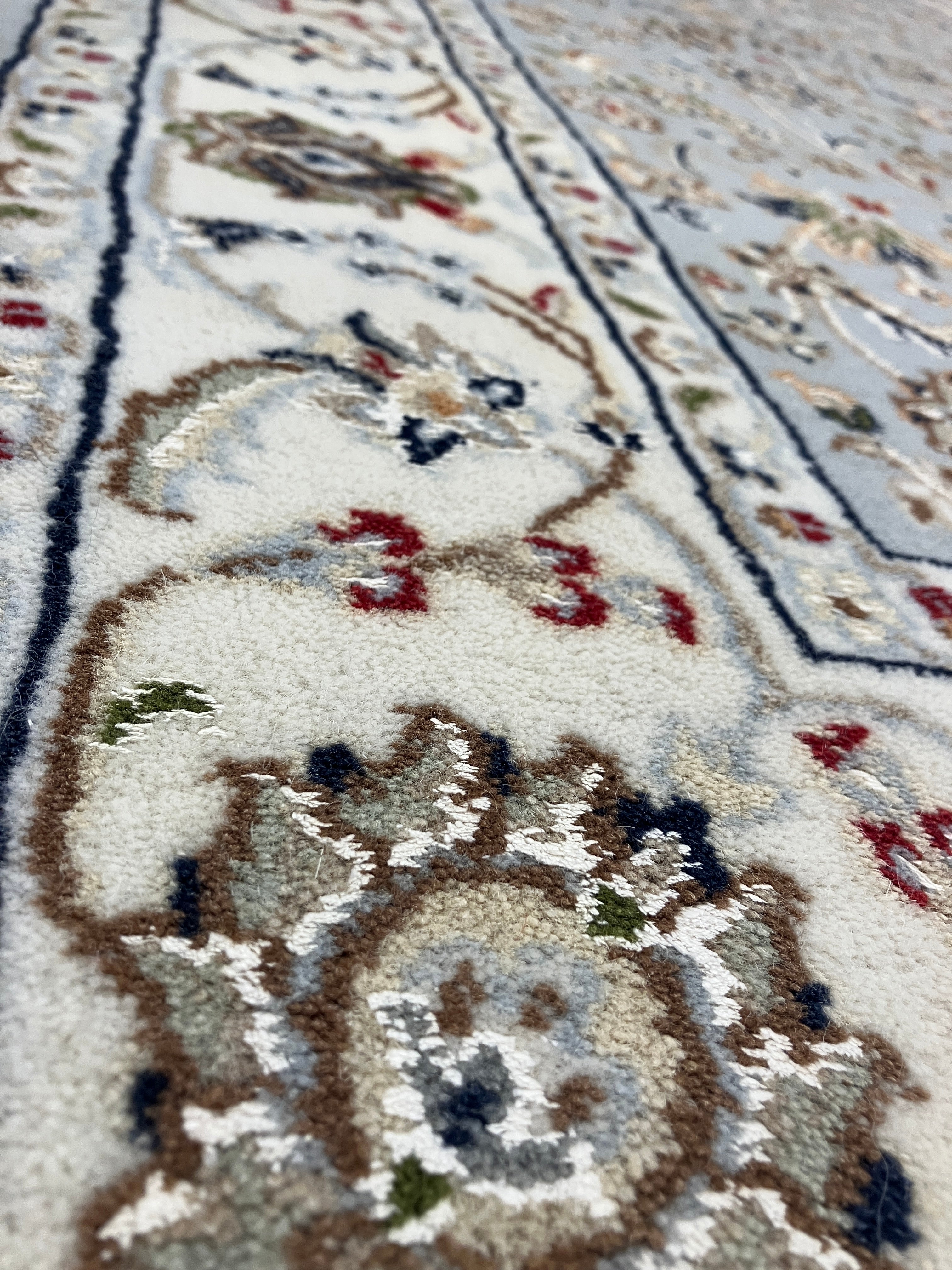 Nain Wool & Silk - 4' 01" x 6' 02" - Light Blue Multicolor  - Hand Knotted Traditional Classic Nain Wool & Silk Rug