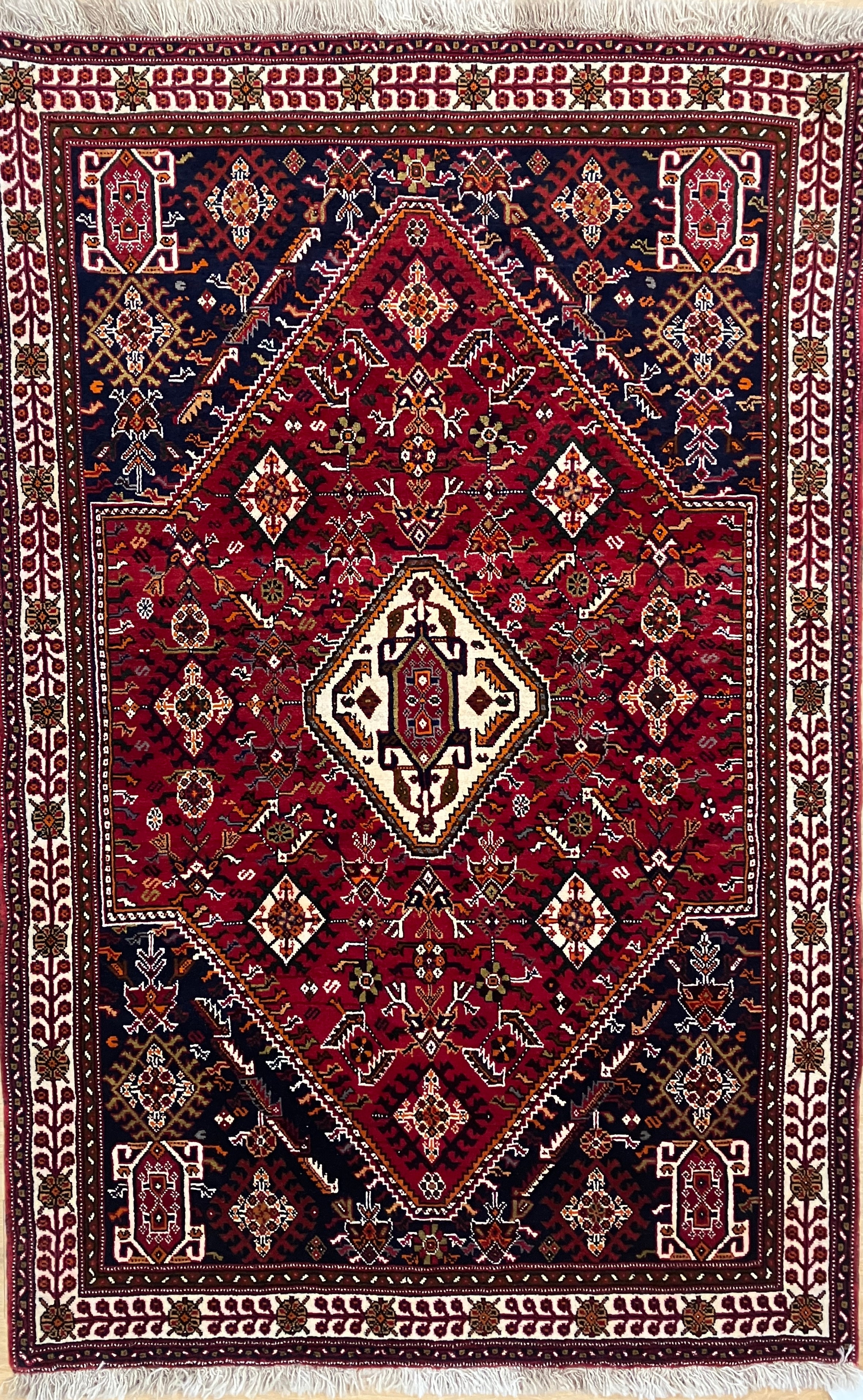 Persian Ghashgai - 4' 03" x 6' 05" - Red Blue Ivory Multicolor - Hand Knotted Classic Traditional Ghashgai Wool Rug
