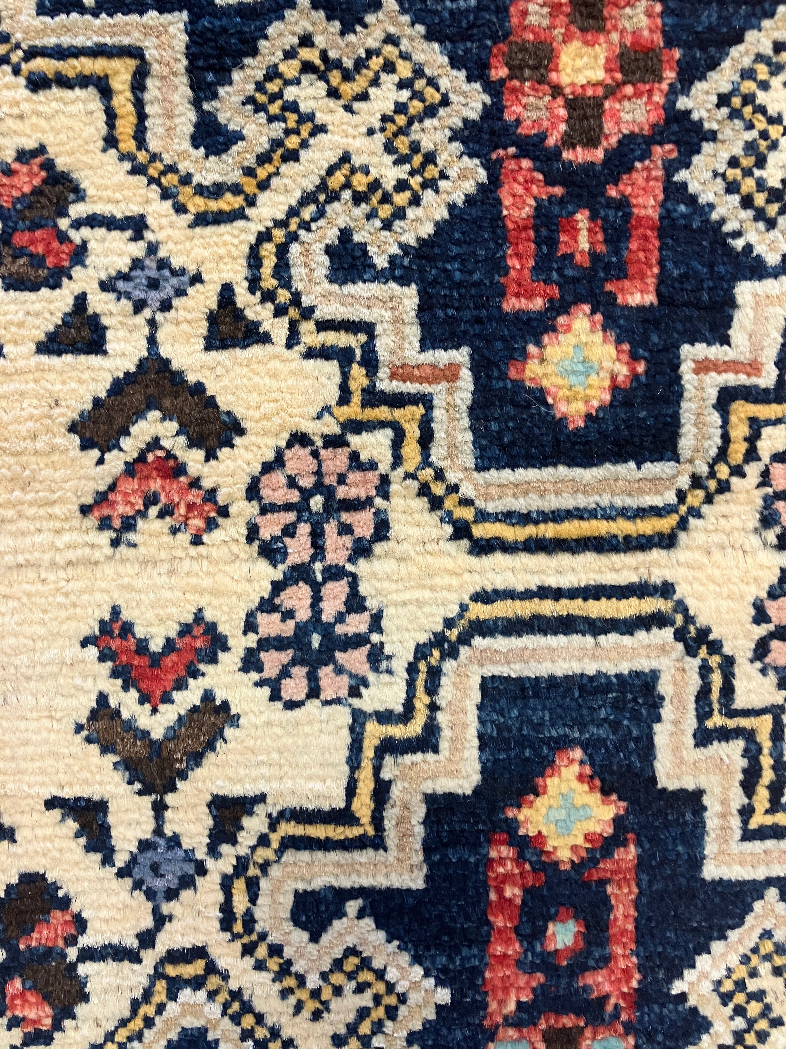Nirvana Collection - 2' x 3' Rug - Ivory Blue & Red - Hand Knotted Traditional Classic Wool Rug Mat