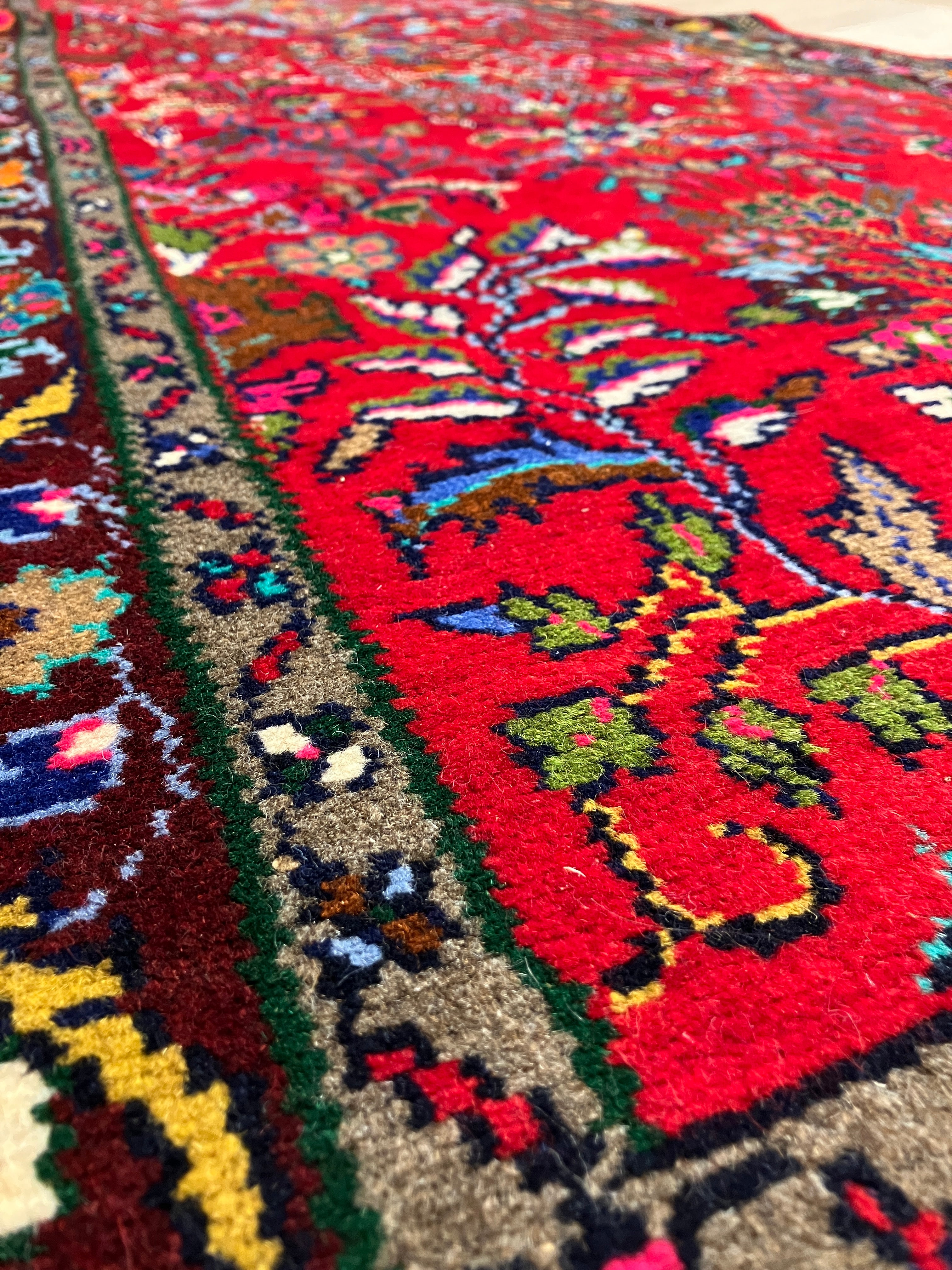 Hamadan Runner - 2' 09" x 9' 01" - Red Floral Multicolor - Hand Knotted Wool Traditional Classic Runner
