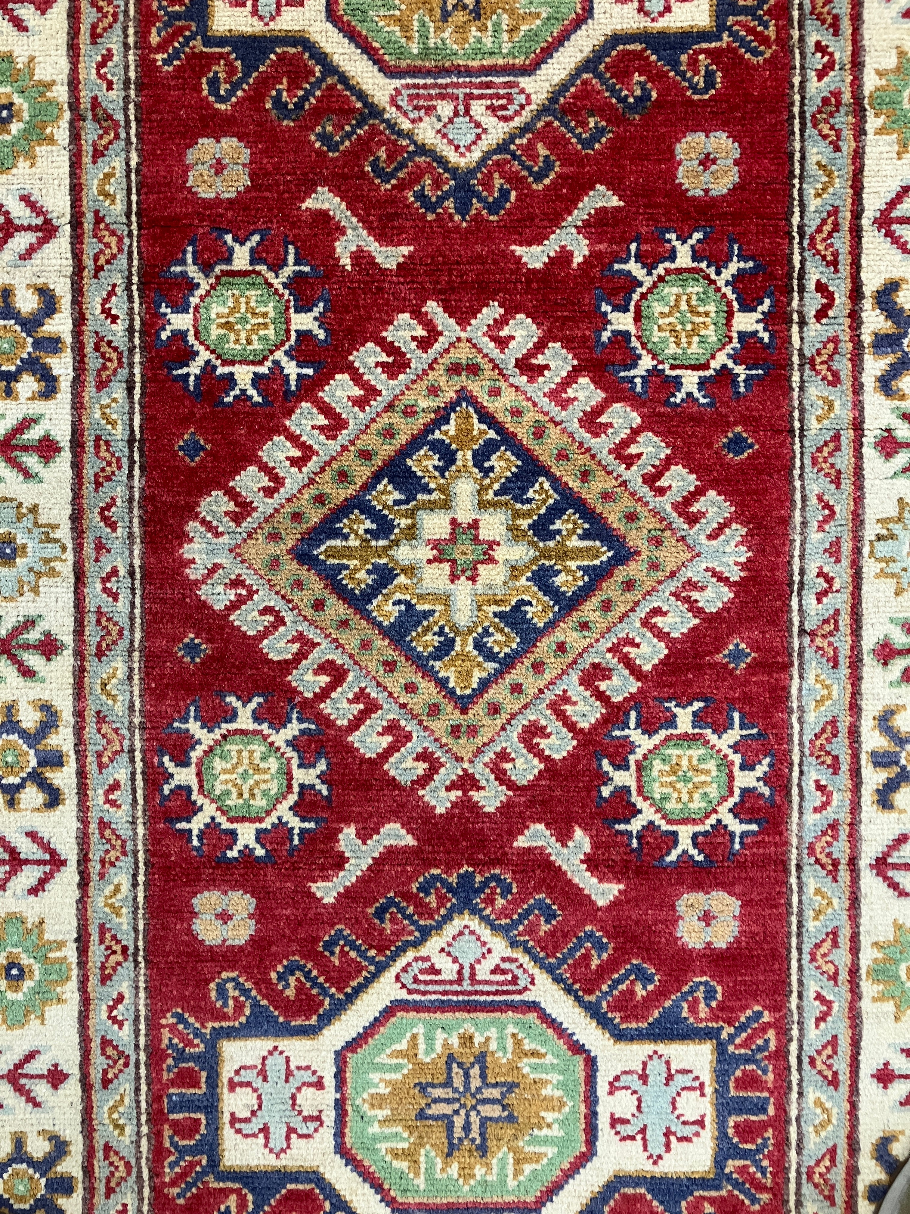 Kazak Runner - 2' 07" x 9' 08" - Red Ivory Green - Hand Knotted Wool Traditional Classic Kazak Runner