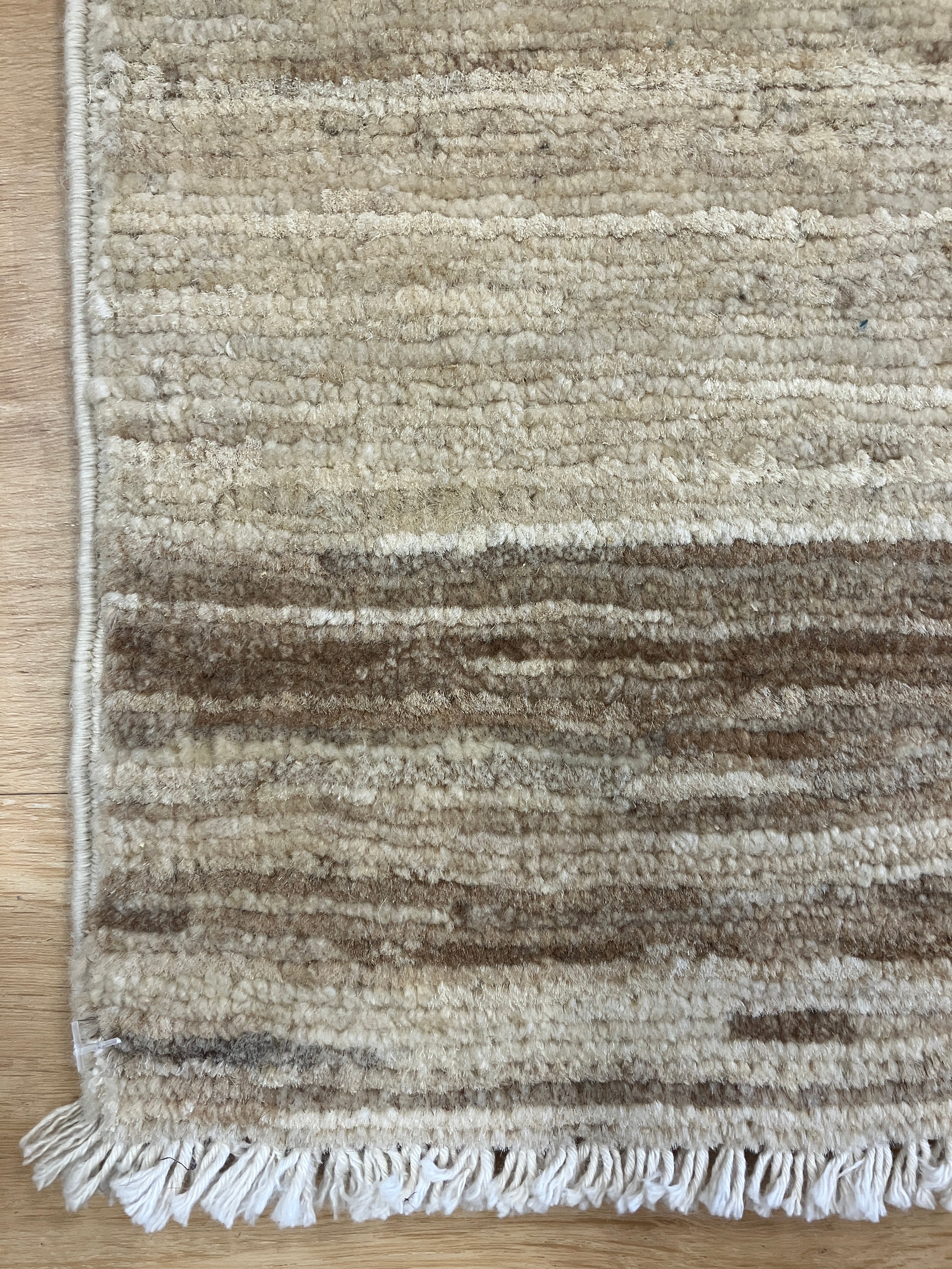 Gabbeh Kashkoli - 5' 11" x 7' 02" - Beige, Brown & Grey - Hand Knotted Tribal Rustic Wool Rug