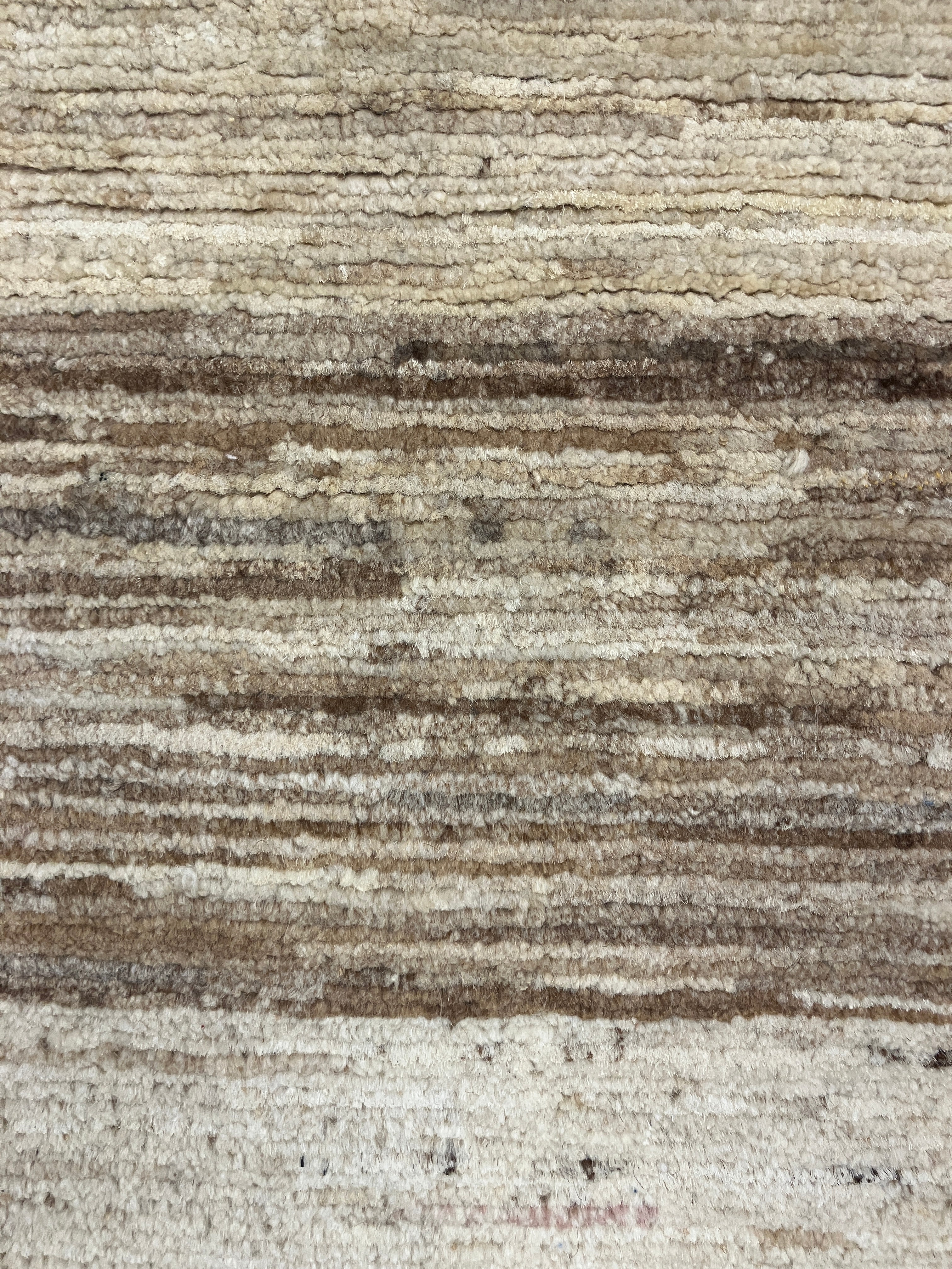 Gabbeh Kashkoli - 5' 11" x 7' 02" - Beige, Brown & Grey - Hand Knotted Tribal Rustic Wool Rug