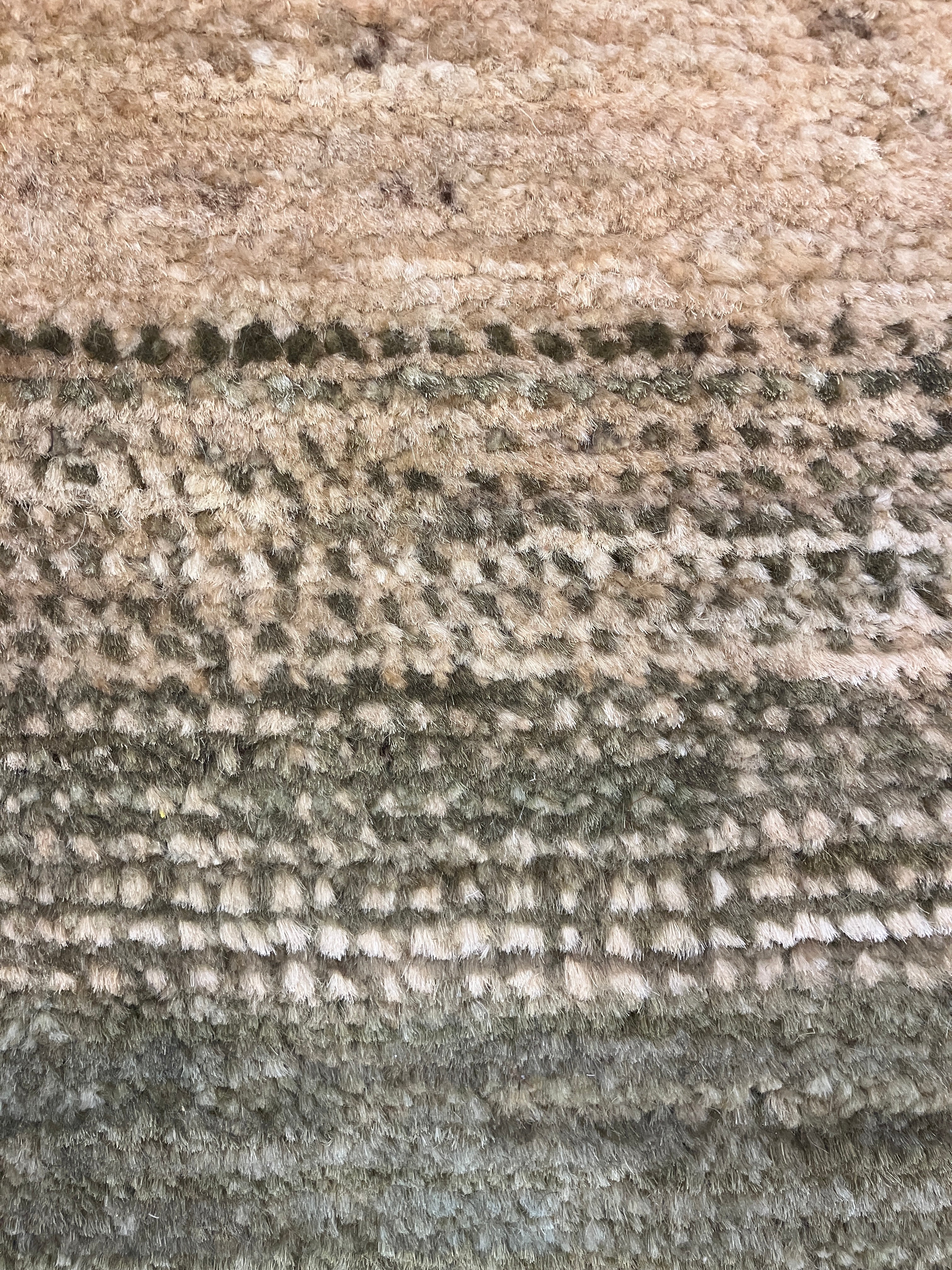 Gabbeh Kashkoli - 4' 11" x 6' 07" - Green & Beige - Hand Knotted Tribal Rustic Wool Rug