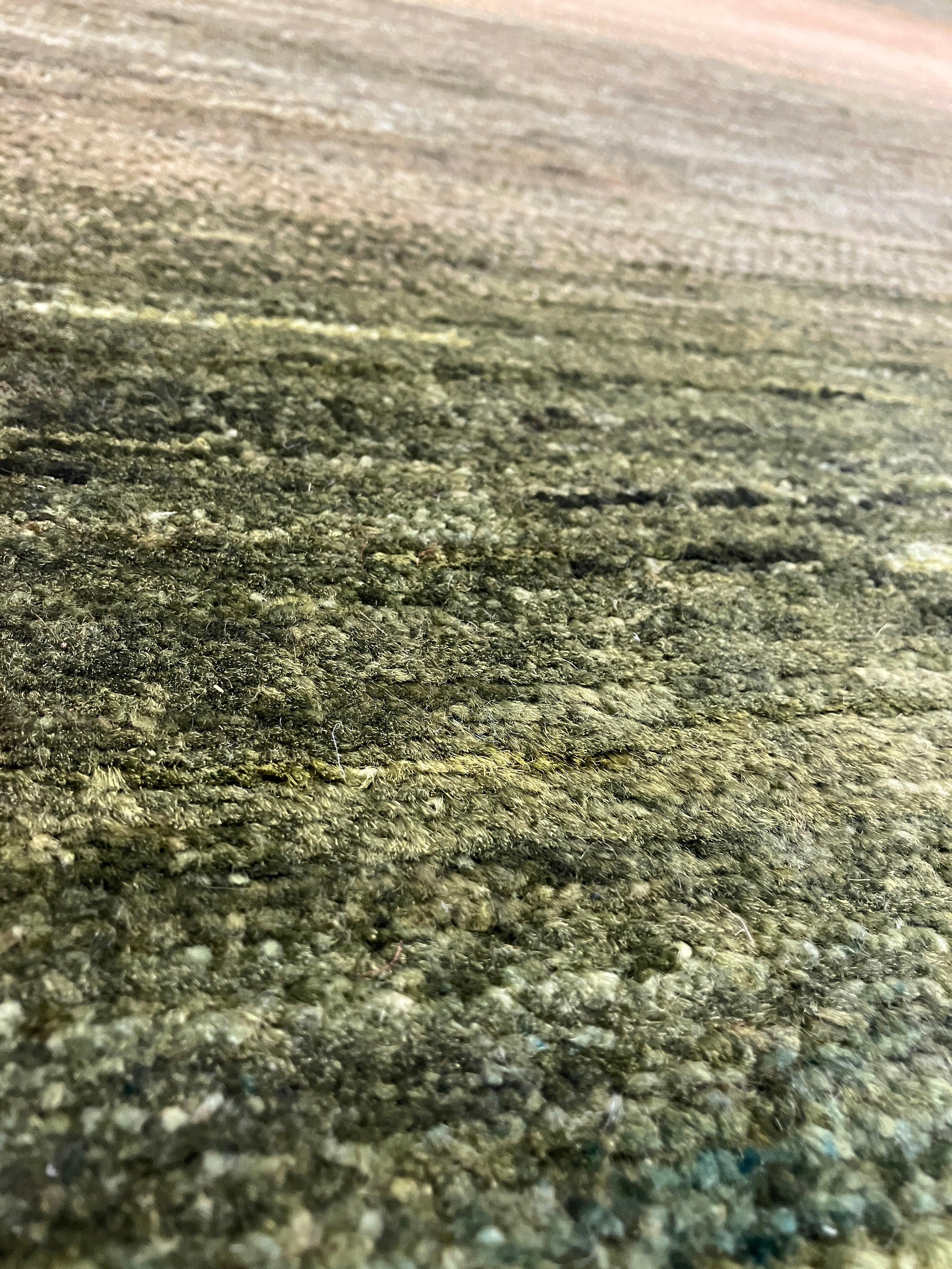 Gabbeh Kashkoli - 4' 11" x 6' 07" - Green & Beige - Hand Knotted Tribal Rustic Wool Rug
