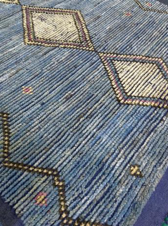 Marrakesh Collection - 3' 10" x 6' 00" - Blue - Tribal Style - Hand Knotted Wool Area Rug
