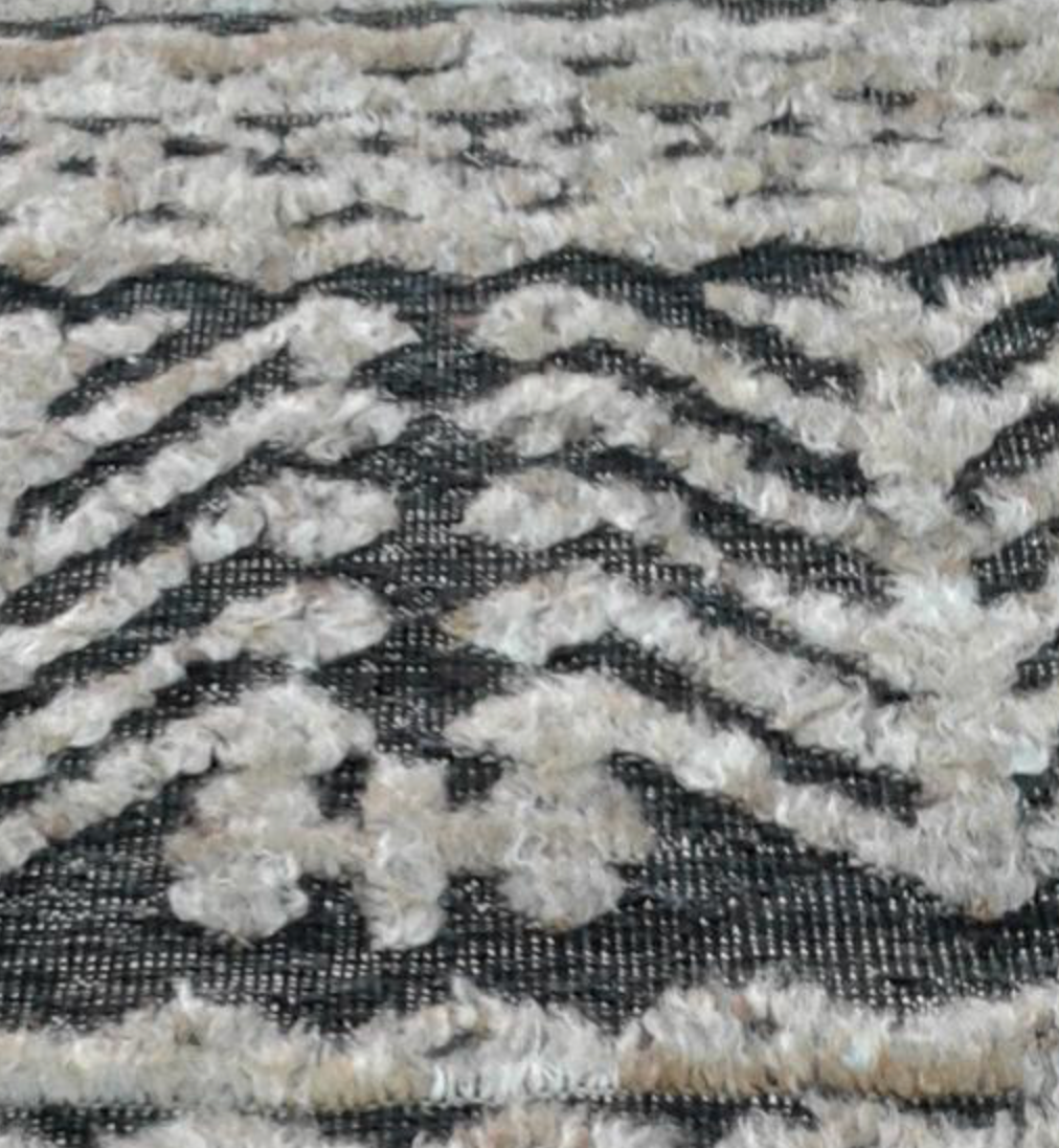 Souf Collection - 9' 00" x 11' 11"  - Moroccan Shag Style - Black Beige - Hand Knotted Wool Area Rug