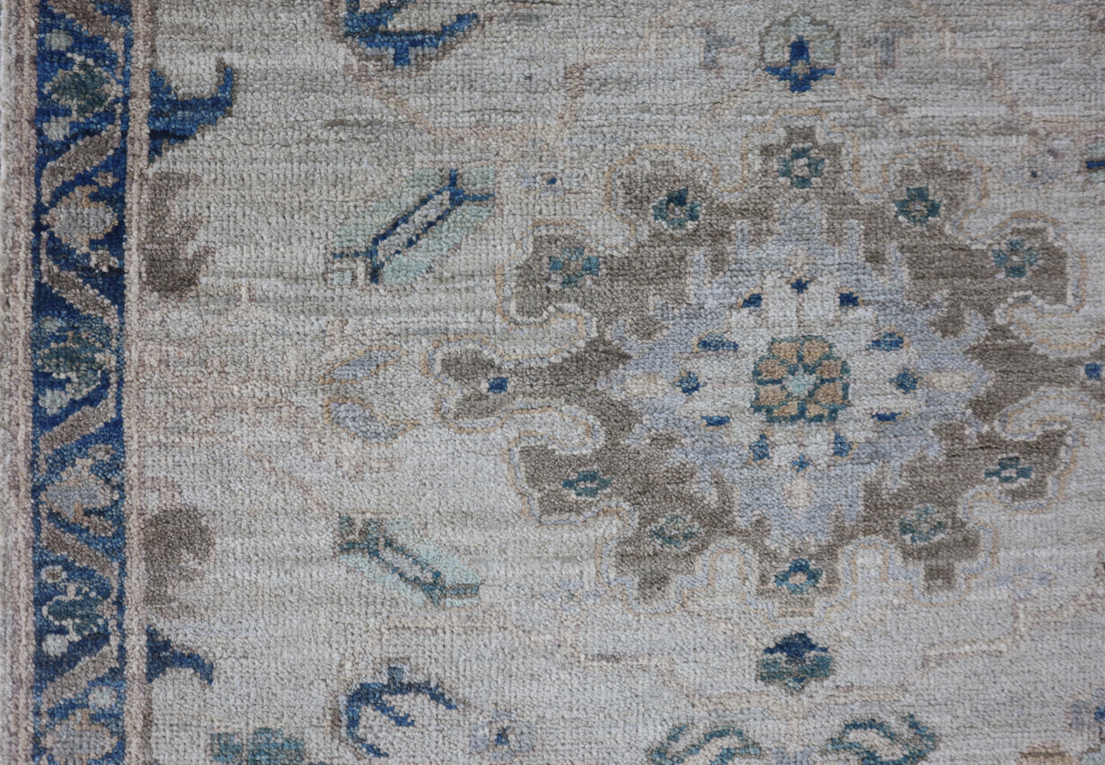 Nomad Collection - 2' 09" x 9' 05" Floral Runner - Beige & Blue - Hand Knotted Wool Runner