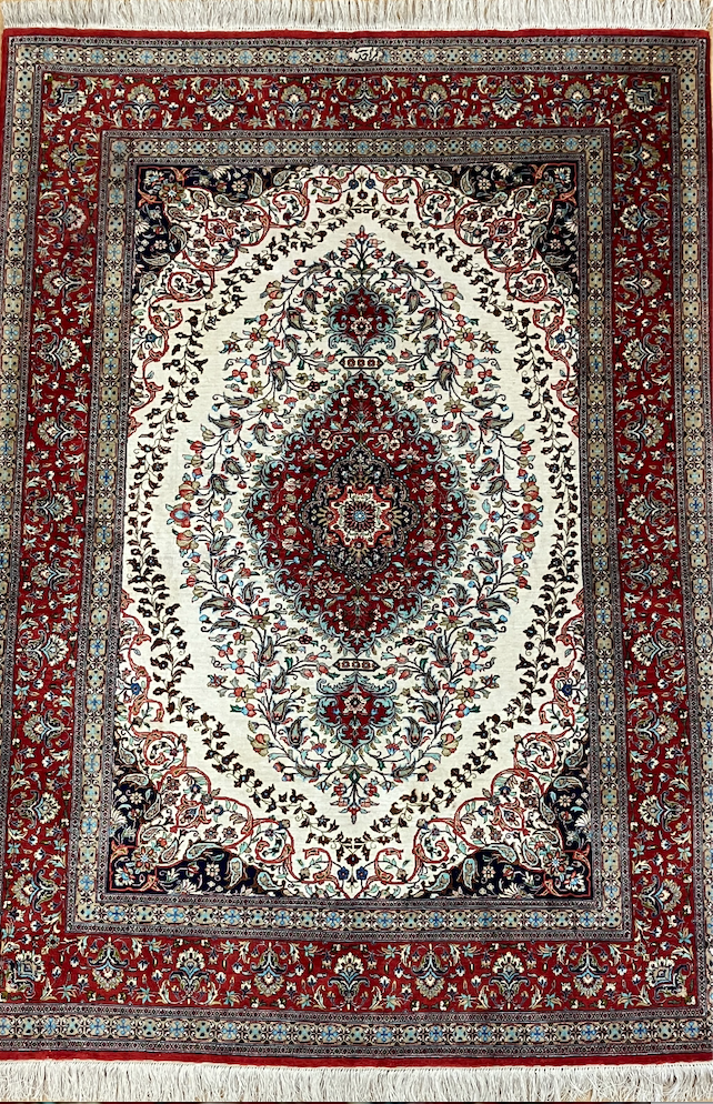 Fine Persian Qum 100% Silk - 4' 07" x 6' 05" - Multicolor - Hand Knotted Vintage Silk Rug - Traditional Pattern