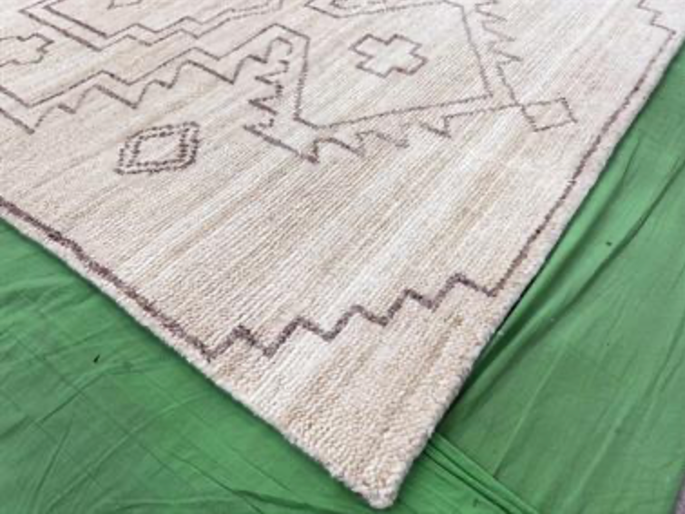 Atlas Collection - 4' 01" x 6' 00" White Ivory Wool Classic Tribal Rug - Hand Knotted Area Rug