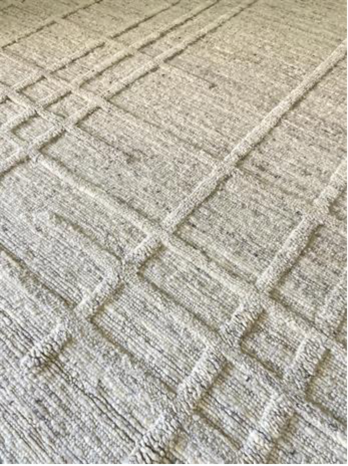 Atlas Collection - 2'x3' Mat - 3'x5' - 5'x8' - 8'x11' - 9'x12' - 10'x14' - 12'x15' Area Rugs - Light Grey Tibetan Weave - Hand Knotted Mats & Area Rugs