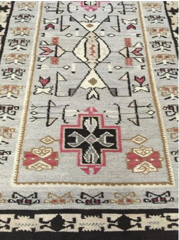Santafe Collection - 5' 00" x 7' 10" Rug - Grey Black Red Camel - Hand Woven Flat Weave Rug - Southwestern Tribal Area Rug