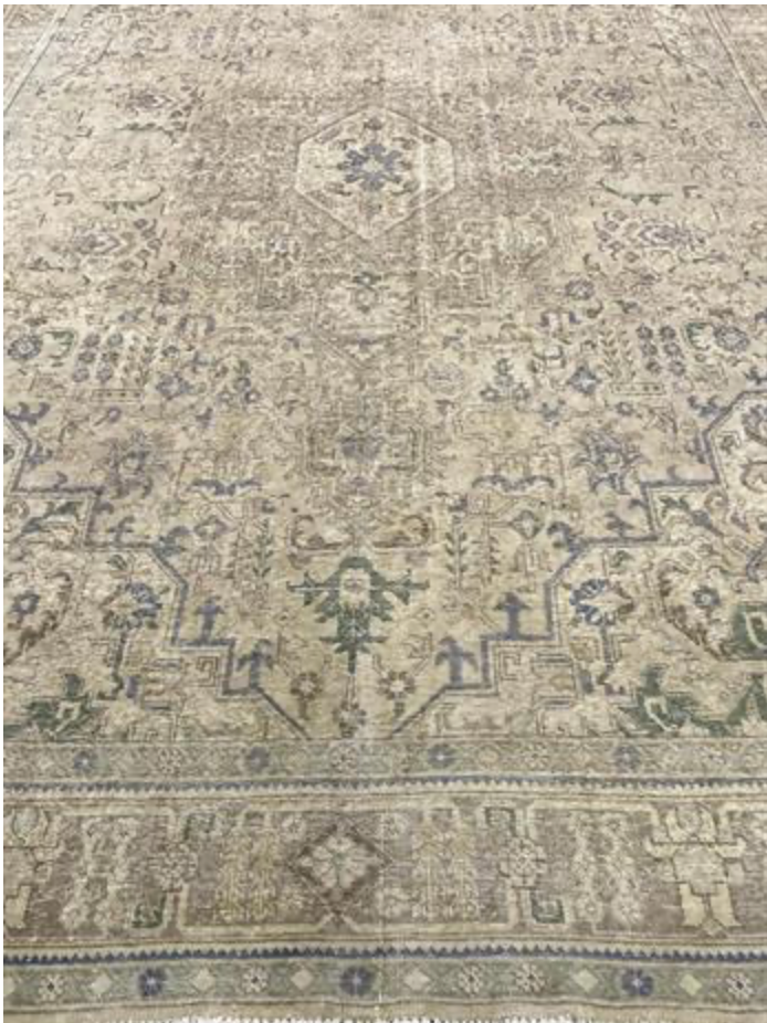 Vintage Persian Tabriz Heriz - 9' 07" x 12' 11" - Beige Blue Green Brown - Hand Knotted Wool Vintage Persian Tabriz Heriz Rug