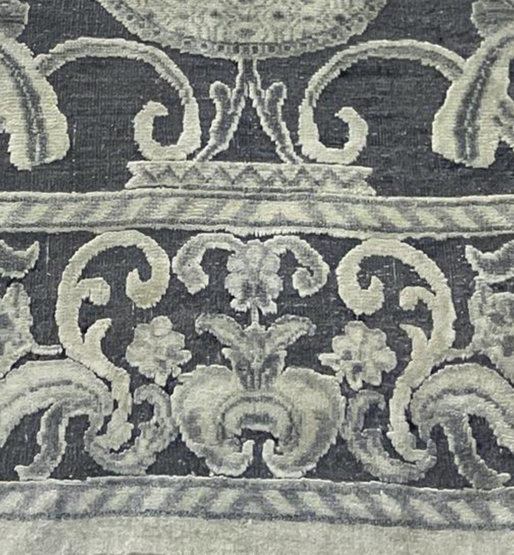 Jade Collection Rug - 10' 01" x 13' 10" - Grey - Hand Knotted Wool & Silk Classic Traditional Rug