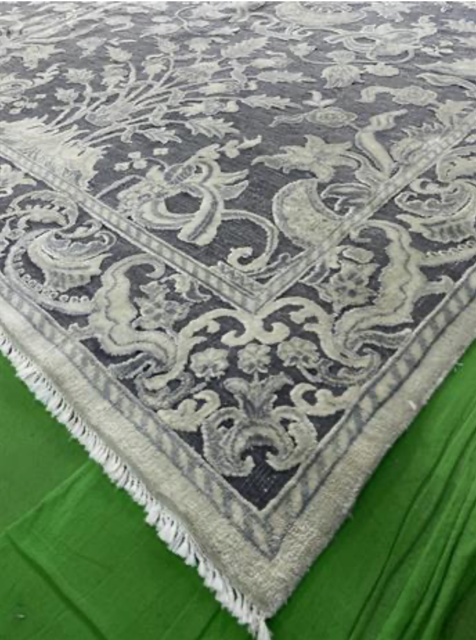 Jade Collection Rug - 10' 01" x 13' 10" - Grey - Hand Knotted Wool & Silk Classic Traditional Rug