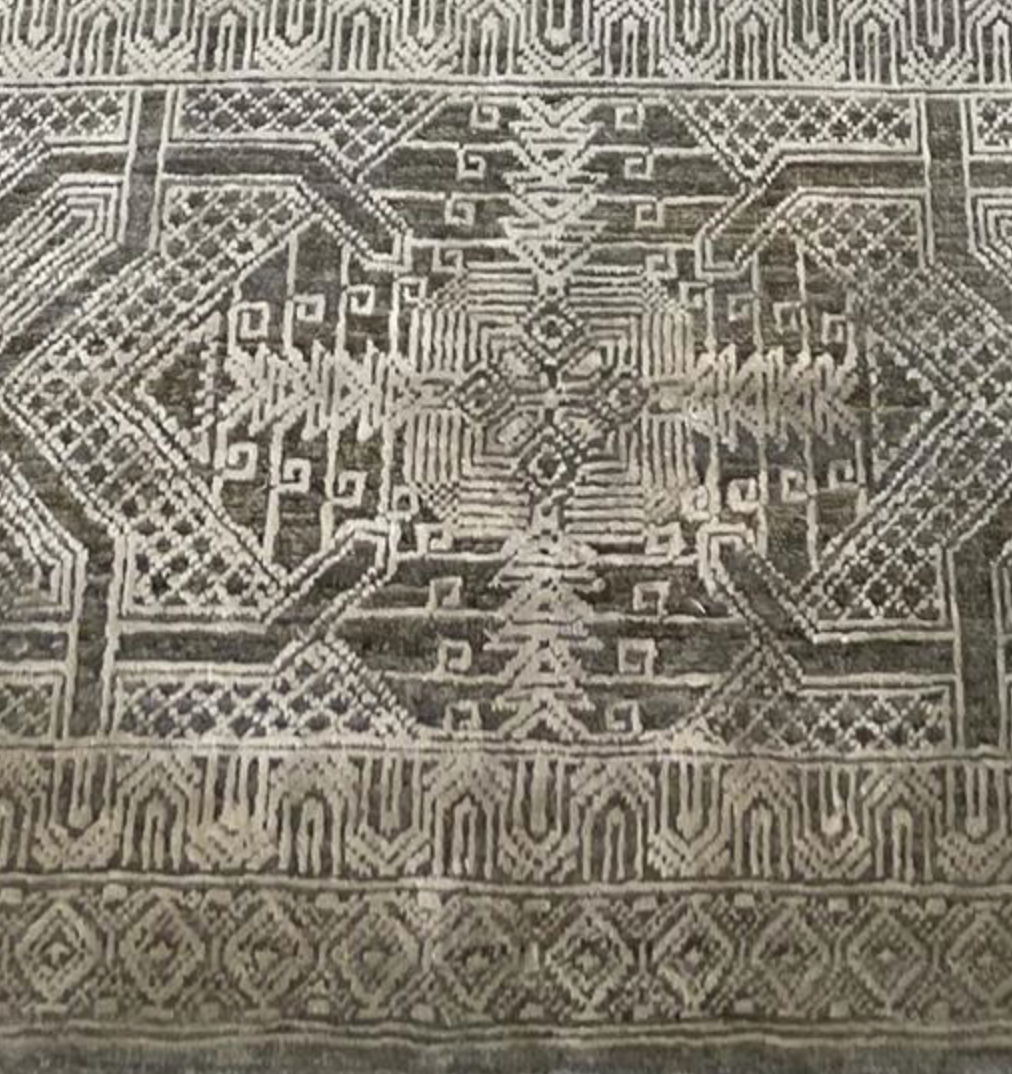 Ottoman Collection Wool & Silk - 8' 10" x 11' 07" - Grey Ivory - Hand Knotted Wool with Silk Traditional Classic Geometric Rug