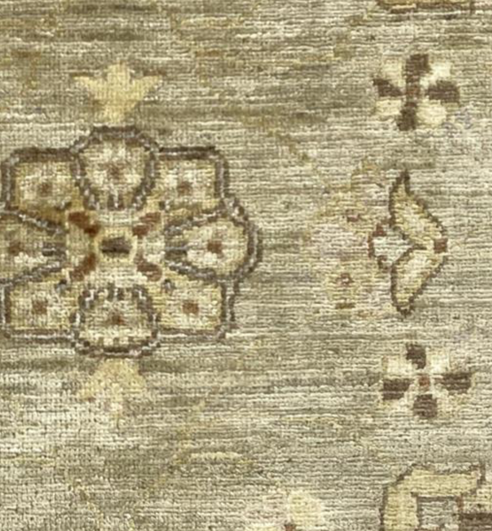 Peshawar Tabriz Design - 8' 01" x 9' 09" - Light Grey & Gold - Hand Knotted Wool Classic Traditional Rug