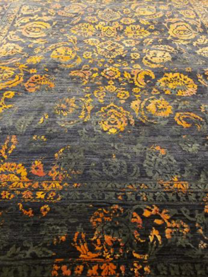 Oushak Floral Wool & Silk Rug - 9' 06" x 13' 10" - Black Grey Rust - Hand Knotted Wool & Silk Classic Traditional Oushak Rug